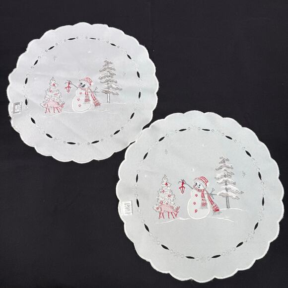 Set 2 Embroidered Christmas Doilies Snowman Deer 15” Round Snowmen Table Mats - Picture 5 of 6